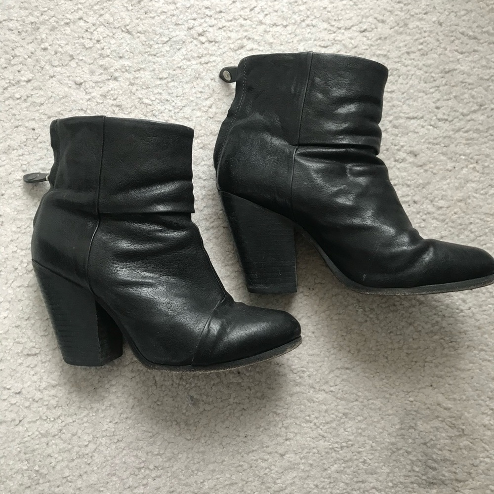 Rag & Bone black leather “Newbury” boots w/dustbag